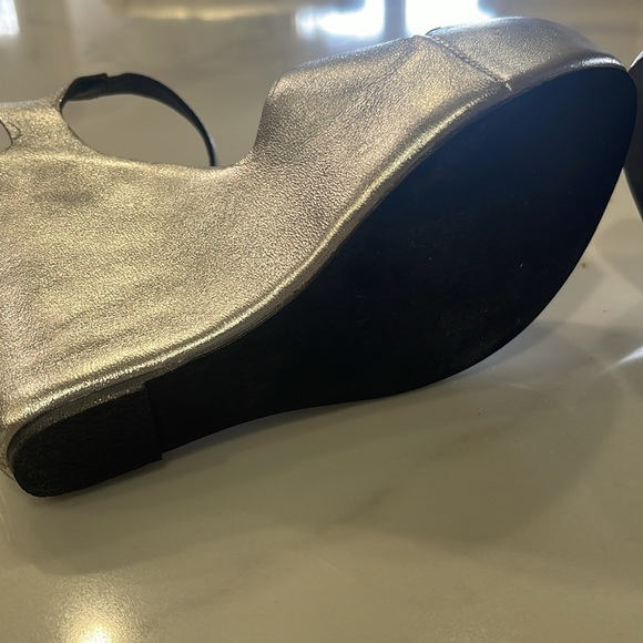 Matiko Silver wedges